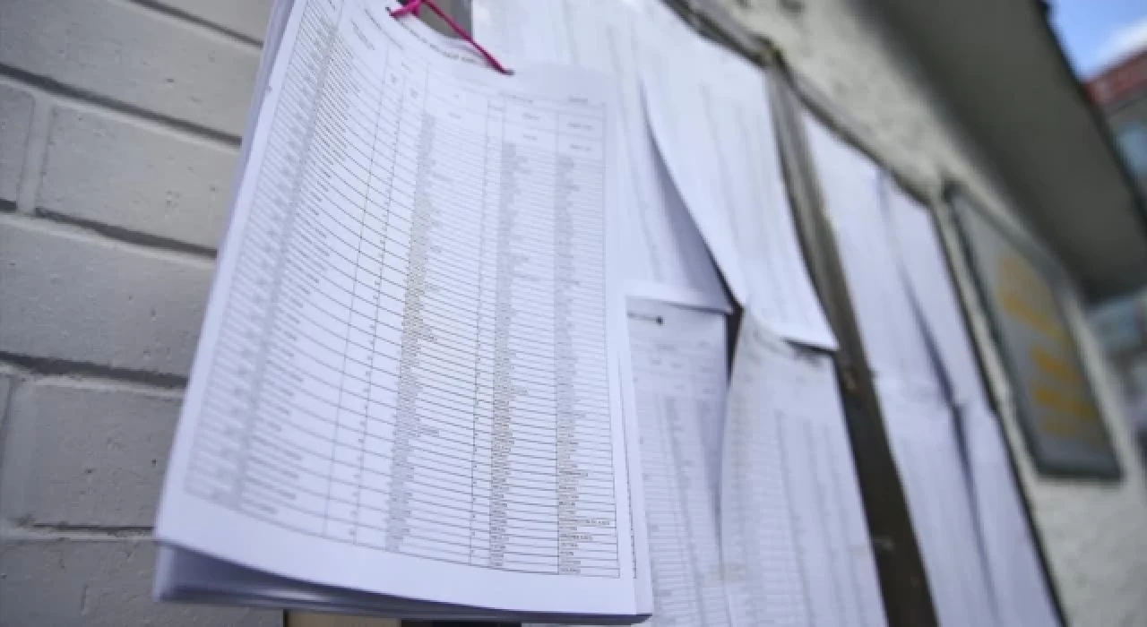 Seçmen listeleri bugün askıya çıkarılacak