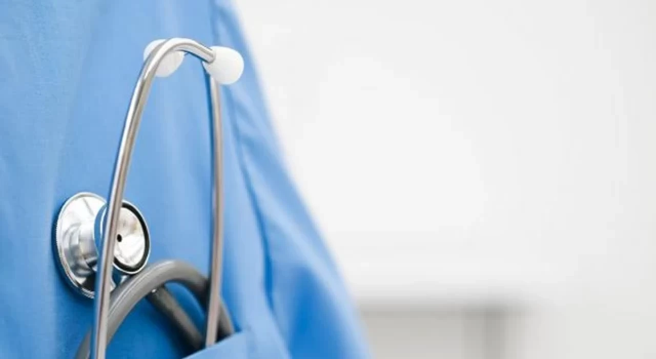 Yükümlülüklerinin bitimine 6 ay kalan hekimler sözleşmeli pozisyona geçebilecek