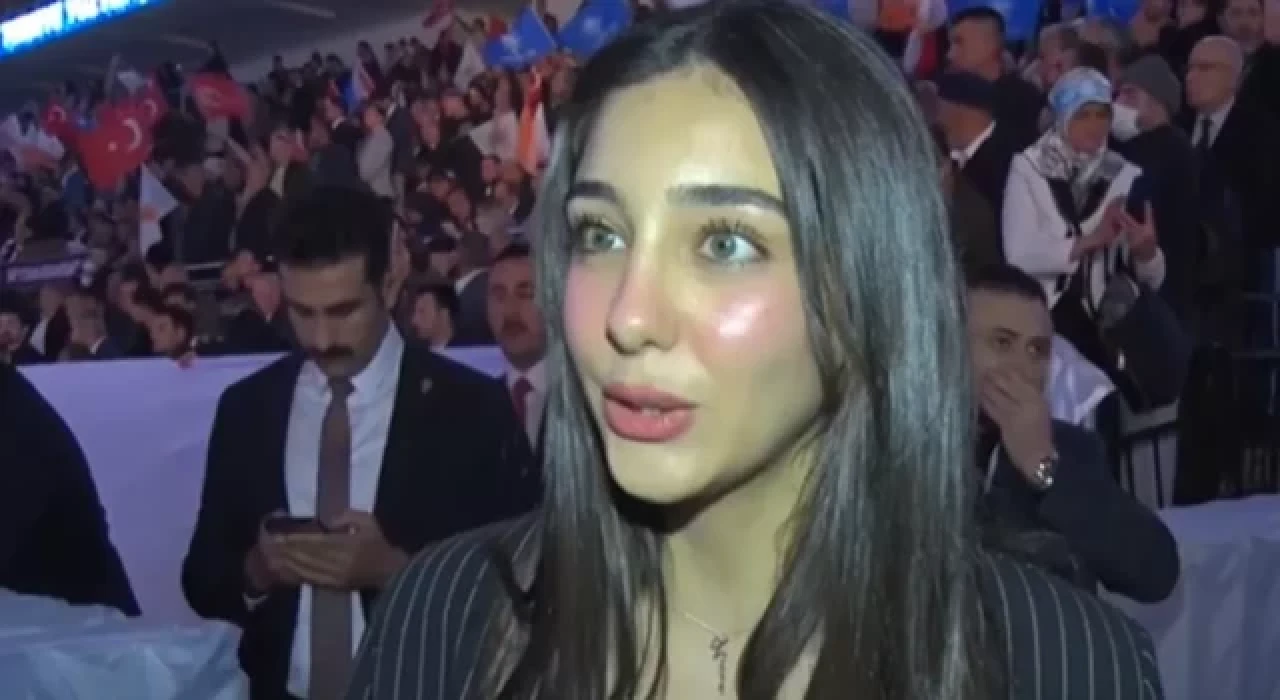 AK Parti'nin 18 yaşındaki adayı Alptekin: Gençlere yönelik büyük düşüncelerim var