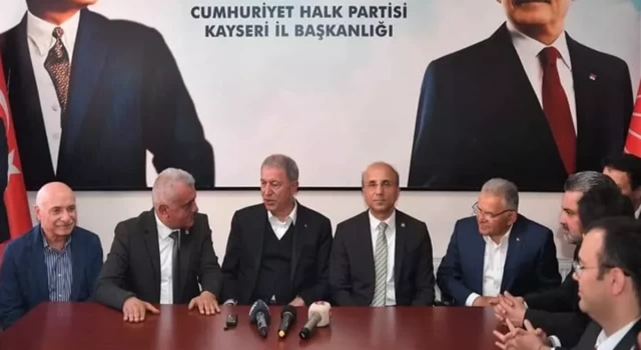 Bakan Akar, CHP ve İYİ Parti Kayseri il başkanlıklarını ziyaret etti