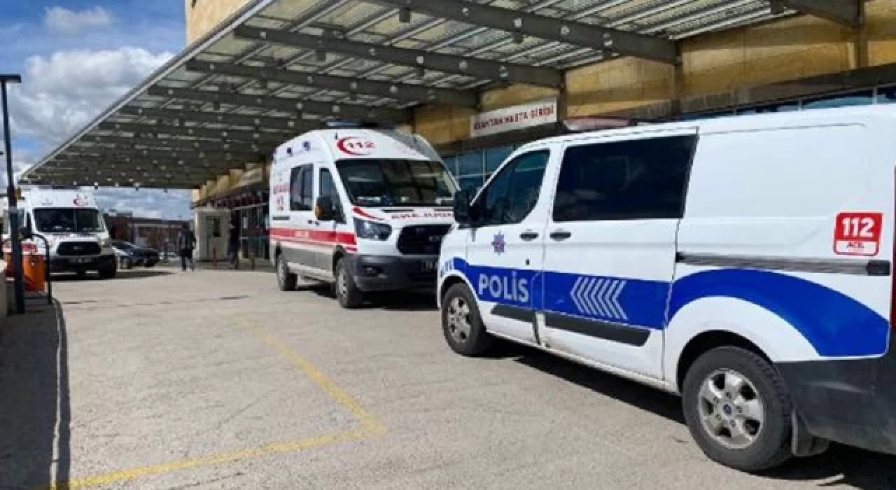 Çorum’da 20 öğrenci, gıda zehirlenmesi şüphesiyle hastaneye kaldırıldı