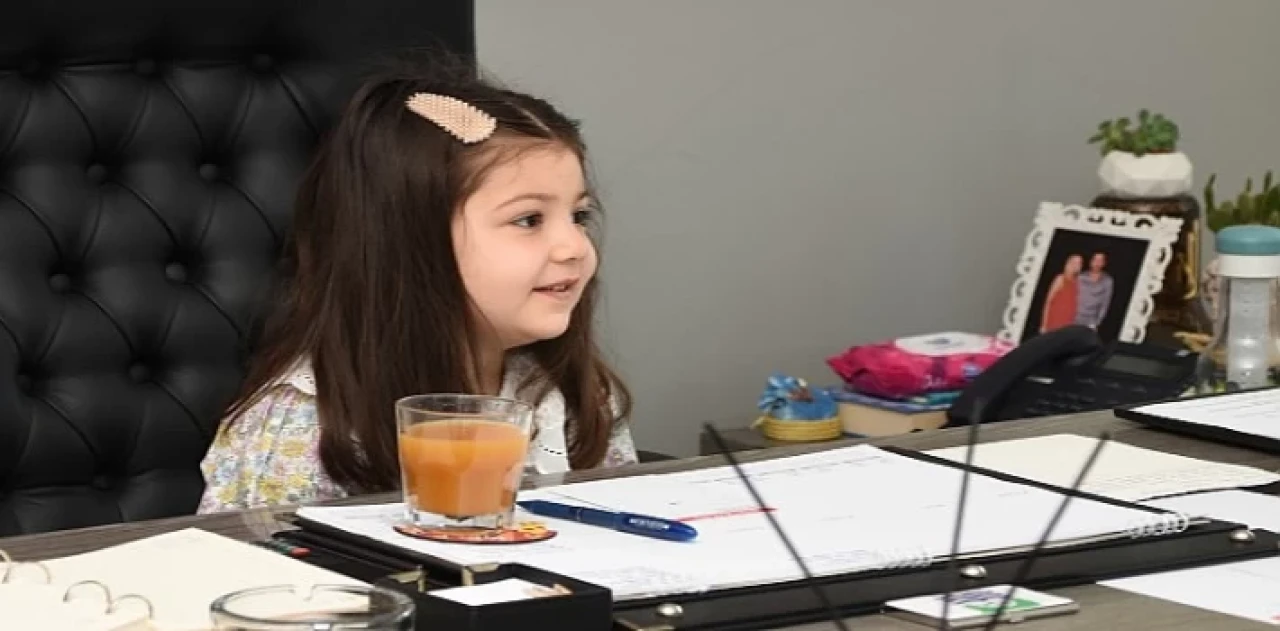 Küçük Neva Foça Belediye Başkanı Oldu