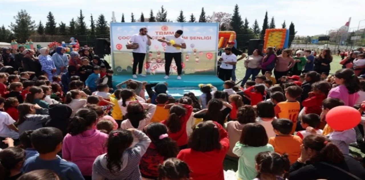 ’Meclis Bahçesi Çocuk Bahçesi’ne Adıyamanlı çocuklardan yoğun ilgi