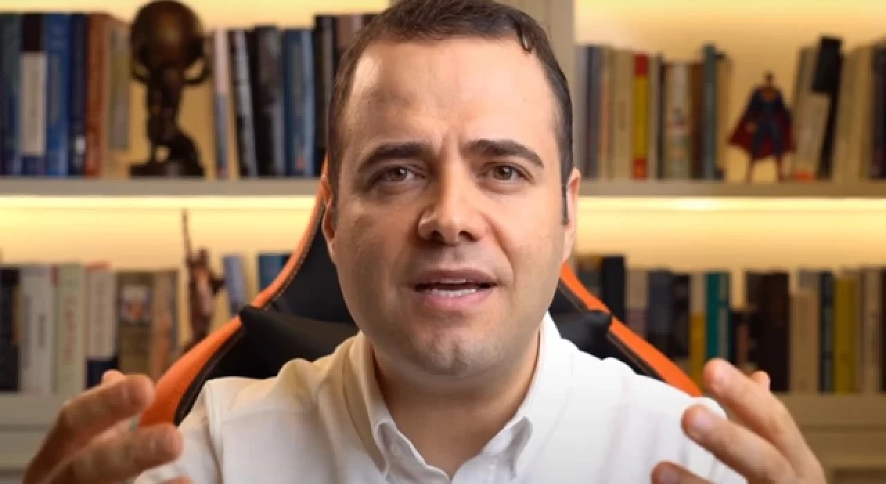 Özgür Demirtaş, Millet İttifakı'nın Merkez Bankası Başkanı adayları arasında olduğunu yalanladı