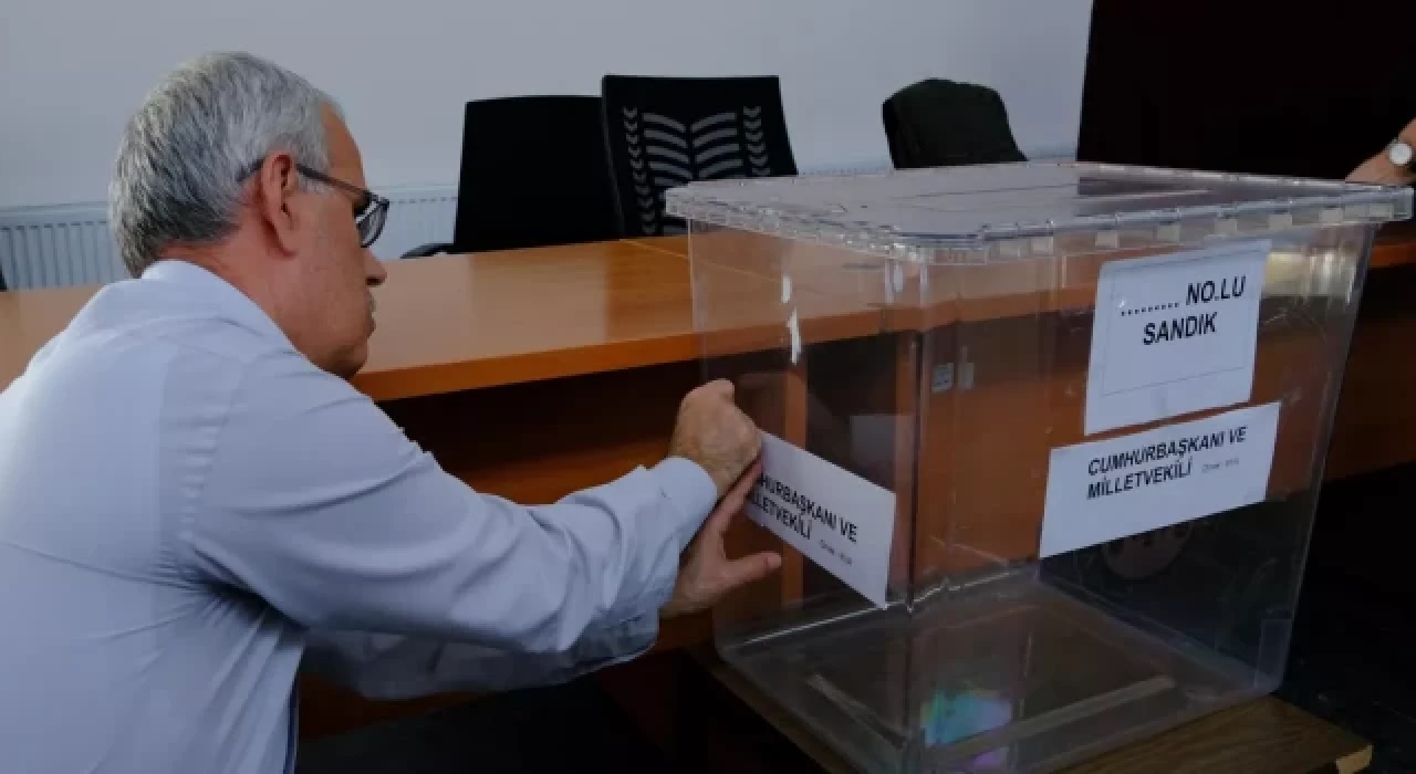 Sınır kapılarında oy verme işlemi için hazırlık yapılıyor