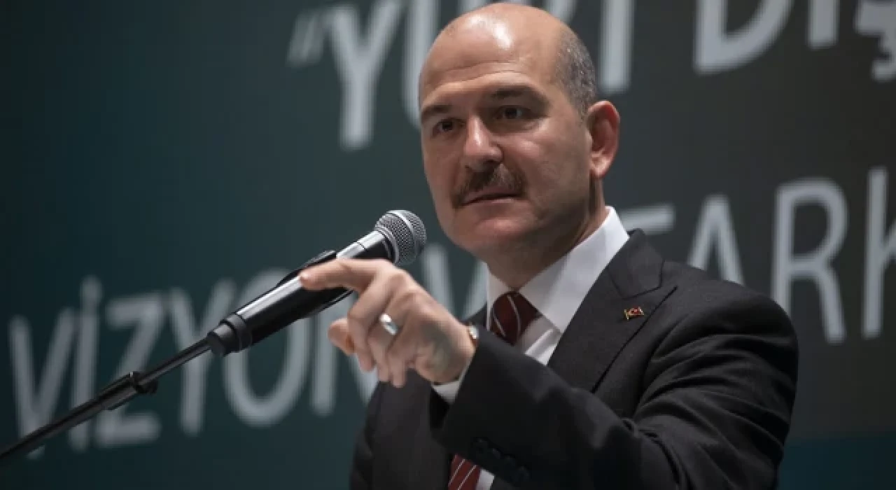 Bakan Soylu: Türkiye'de şu an 3 milyon 381 bin Suriyeli var