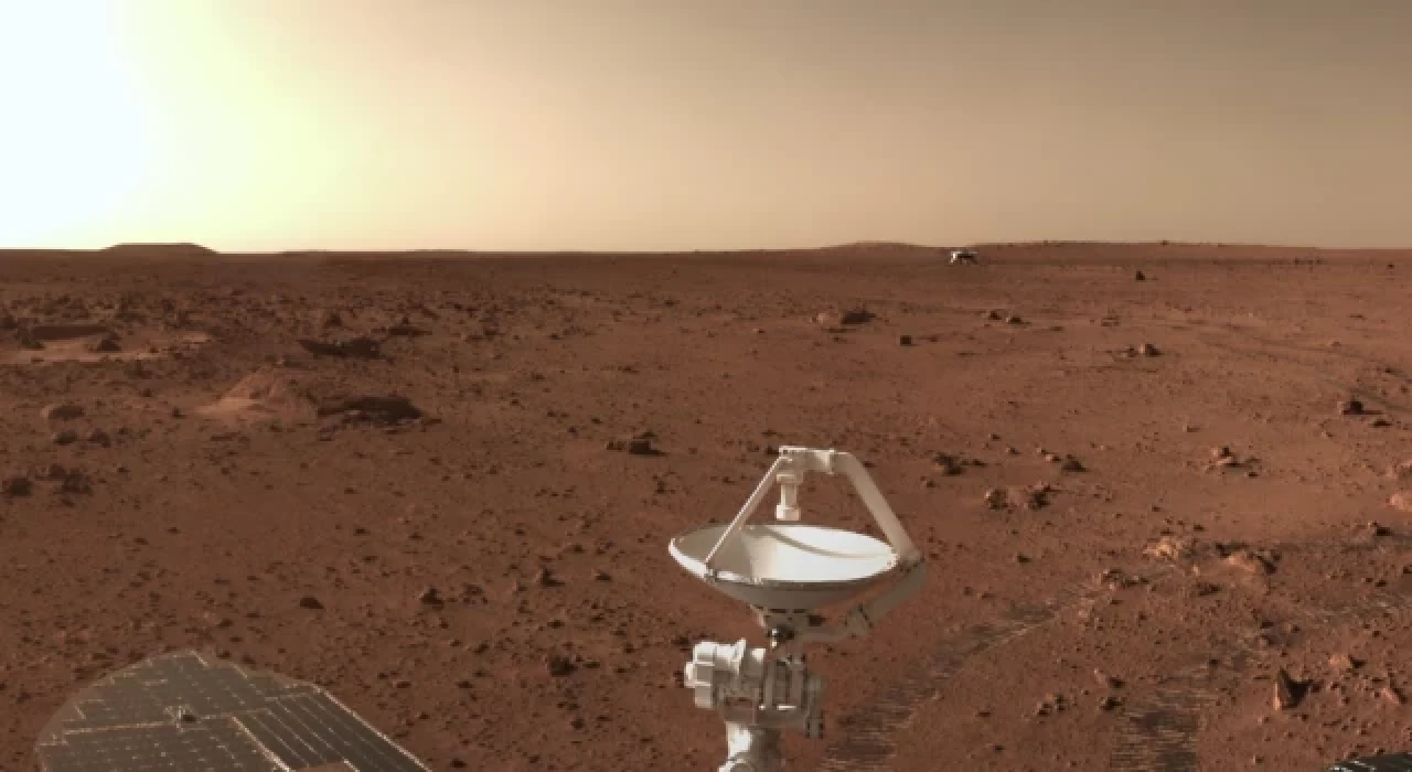 Çin: Kızıl Gezegen Mars'a kar yağmış