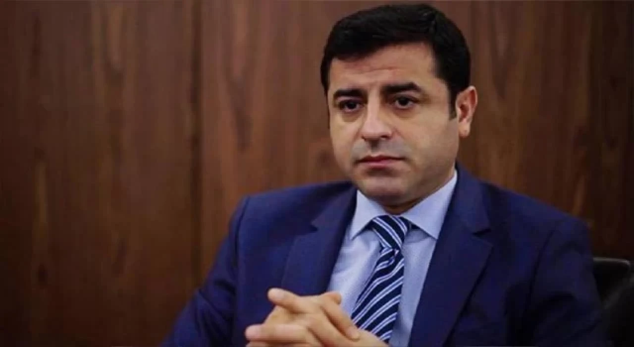 Demirtaş: Muhalefet kesinlikle önde ve ilk turda bitti, bitecek, oylarınıza sahip çıkın!