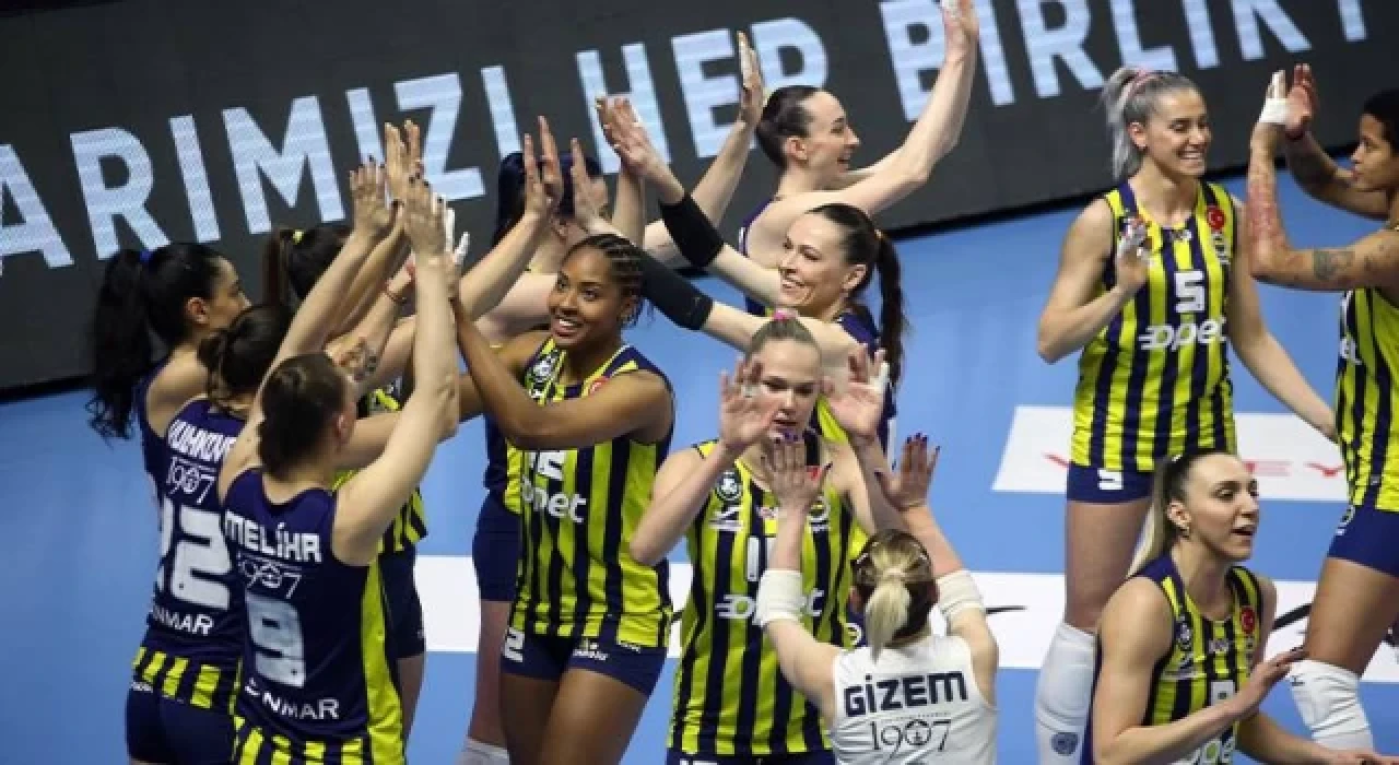 Fenerbahçe Opet, Sultanlar Ligi’nde şampiyon oldu