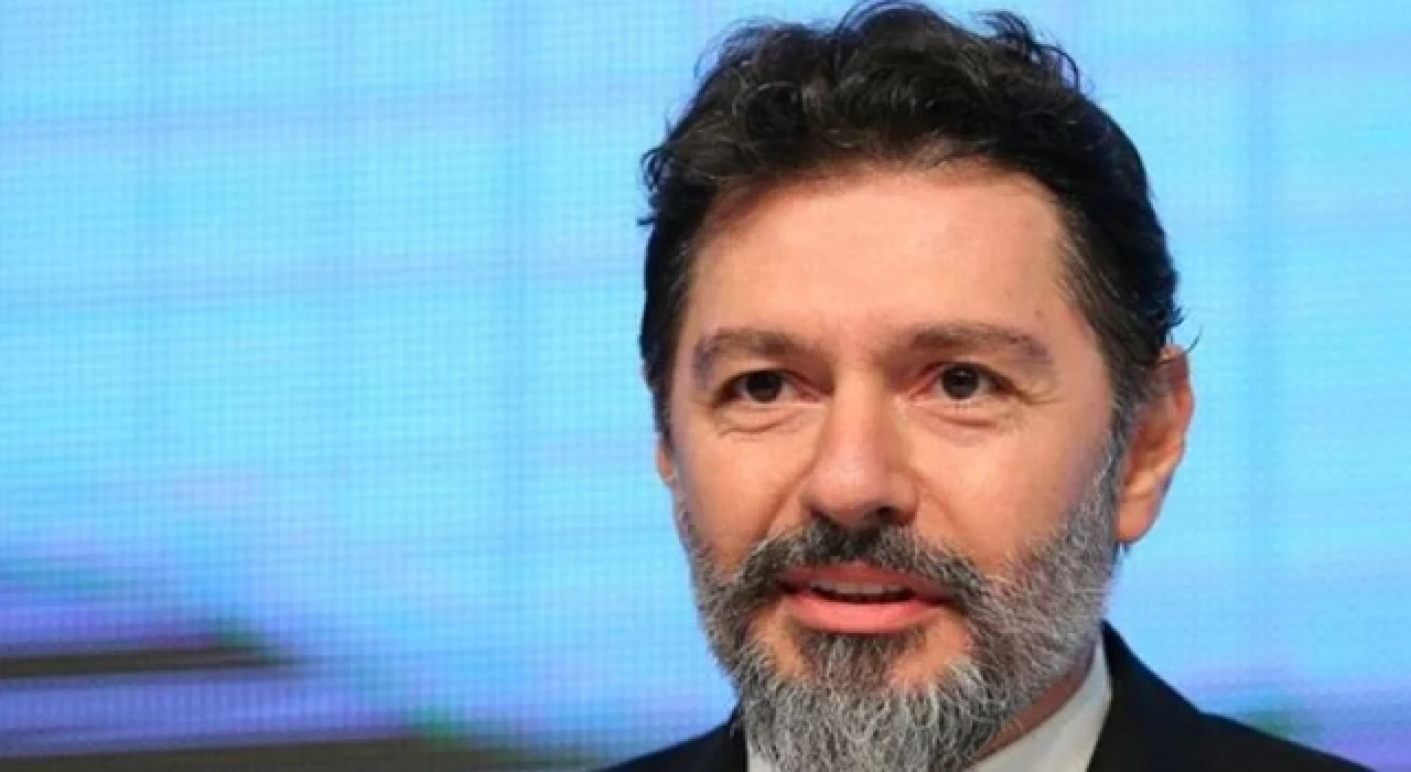 Hakan Atilla: Pasaportuma el konuldu, karakola götürülüyorum