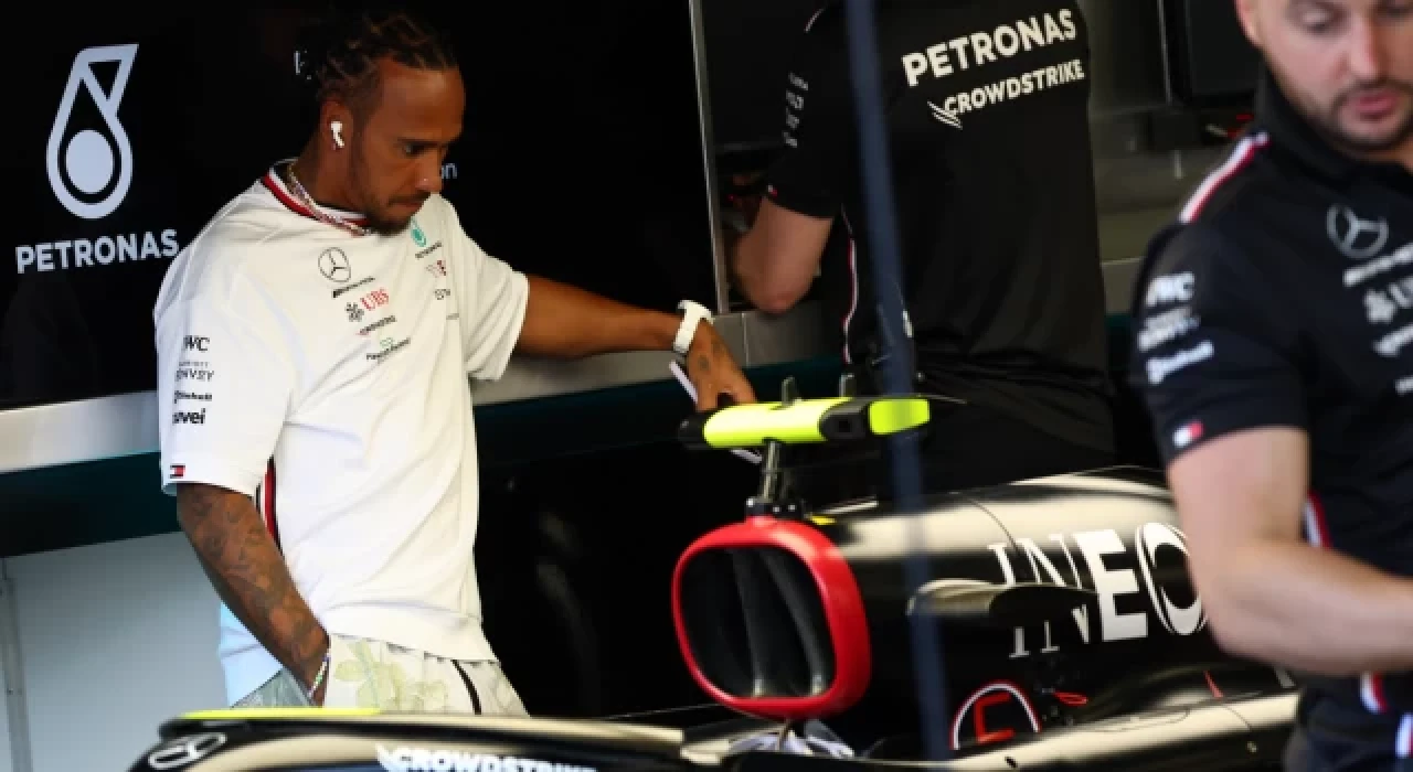 Lewis Hamilton Ferrari haberlerini yalanladı