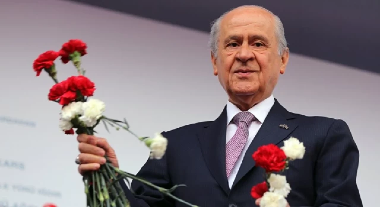 Meclis'i en yaşlı üye sıfatıyla Devlet Bahçeli'nin açması bekleniyor