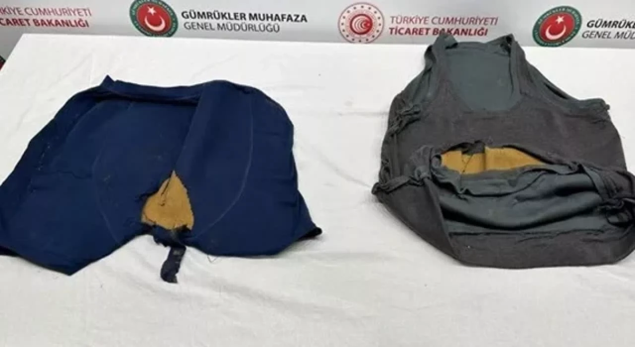 Sabiha Gökçen Havalimanı'nda yakalandı: 5 kilogram toz altını kıyafetine emdirmiş