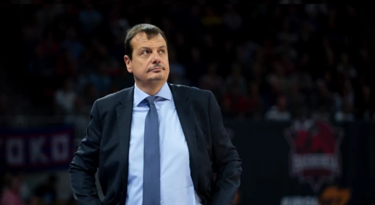 Anadolu Efes, Ergin Ataman'a veda etti