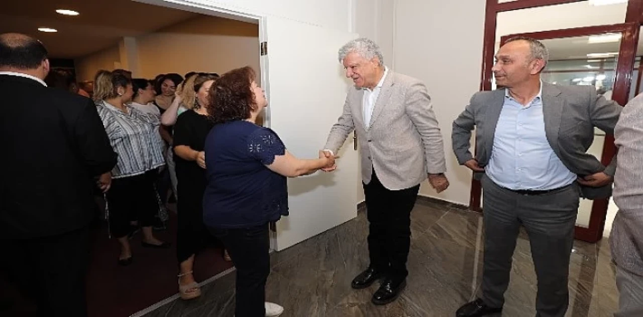 Başkan Engin, Belediye personeli ile bayramlaştı