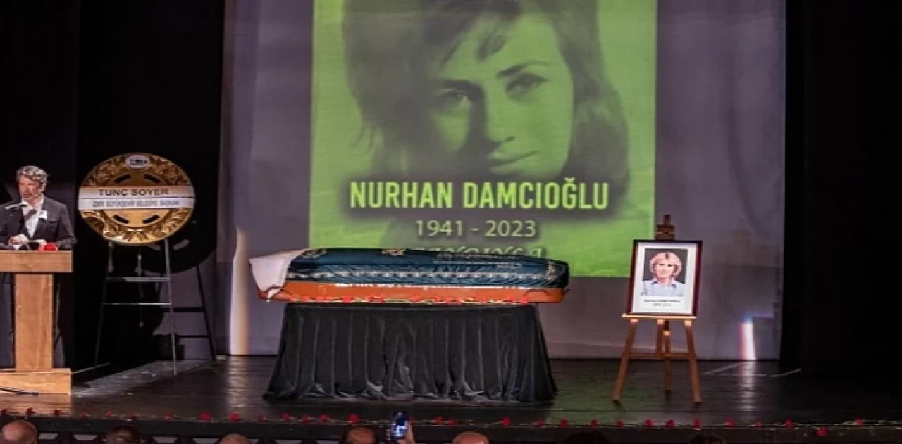 Başkan Soyer’den ünlü sanatçıya veda  “Türkiye’nin sevinç kaynağıydı”