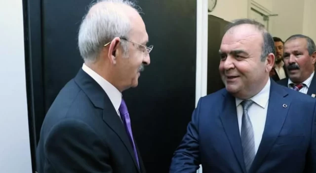 CHP İlçe Başkanı, 'partimiz için değişim kaçınılmaz' diyerek istifa etti