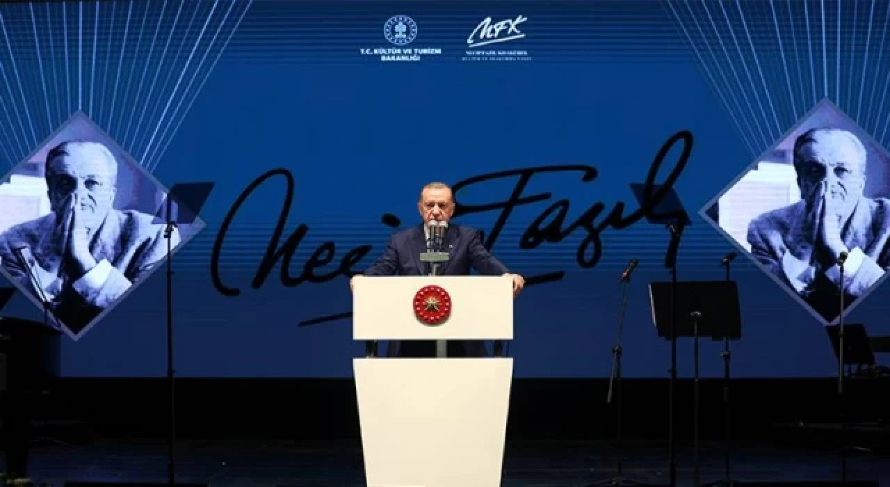 Erdoğan: Hala vatandaşa 500 liraya oylarını satıyorlar imasında bulunmak siyasi tükenmişliğin daniskasıdır