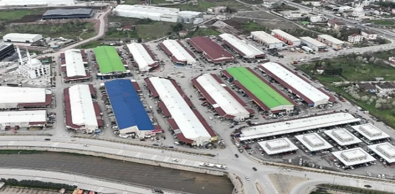 Gölcük Belediyesi 18 Dükkanı İhale ile Satışa Çıkarıyor