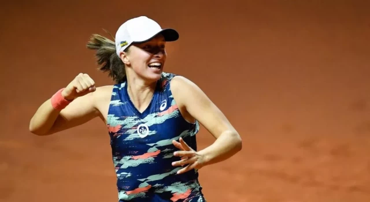 Iga Swiatek, Fransa Açık'ta çeyrek finale kaldı