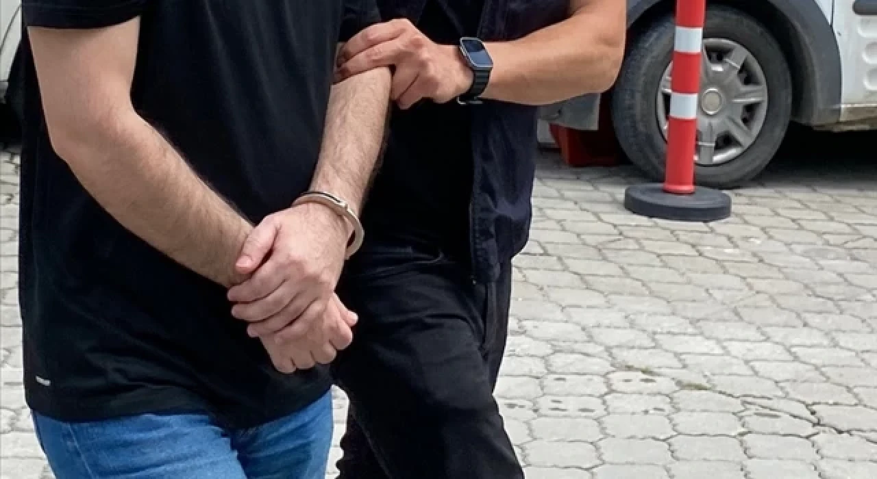 İstanbul'da 18 FETÖ şüphelisi gözaltına alındı