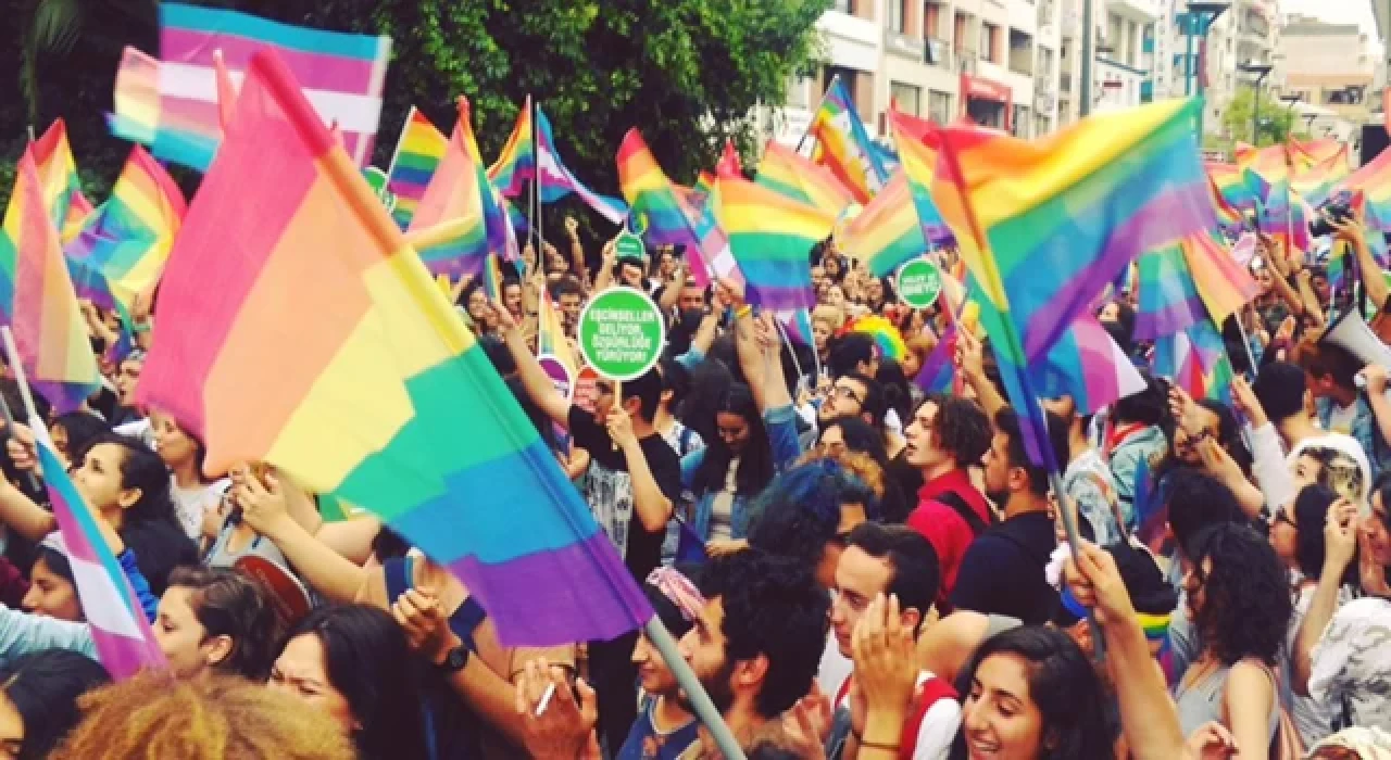 İstanbul’da Onur Haftası yasağı; “İzinsiz gösteri yapan gruplara asla müsaade edilmeyecek”