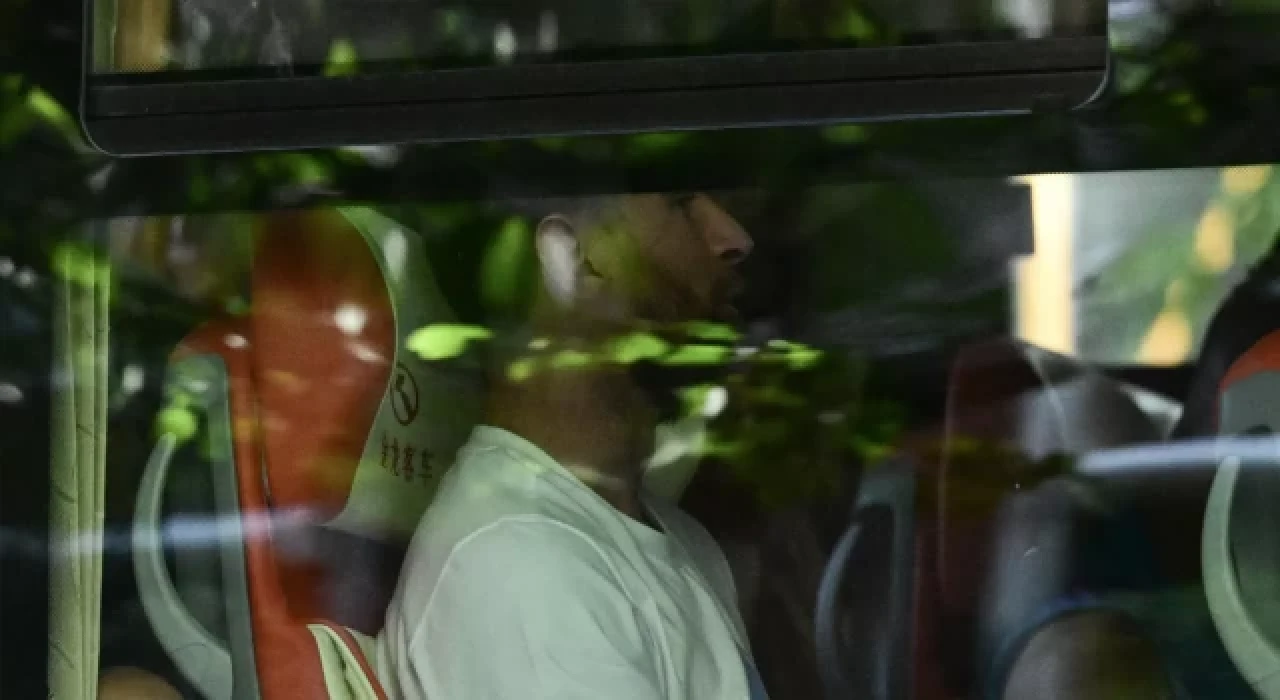 Messi ve Çin polisi arasında pasaport krizi: Geçici vizeyle giriş yapabildi