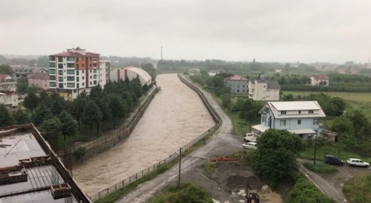 Samsun ve Ordu'da taşımalı eğitime 1 gün ara!