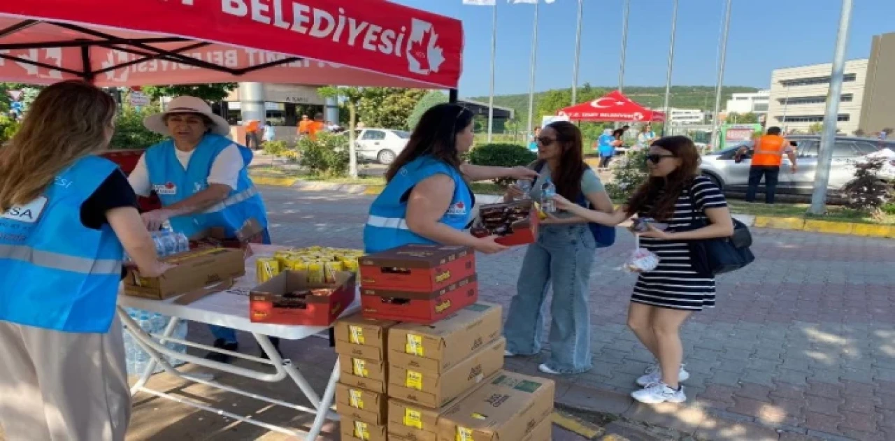 İzmit KPSS’de adayları yalnız bırakmadı