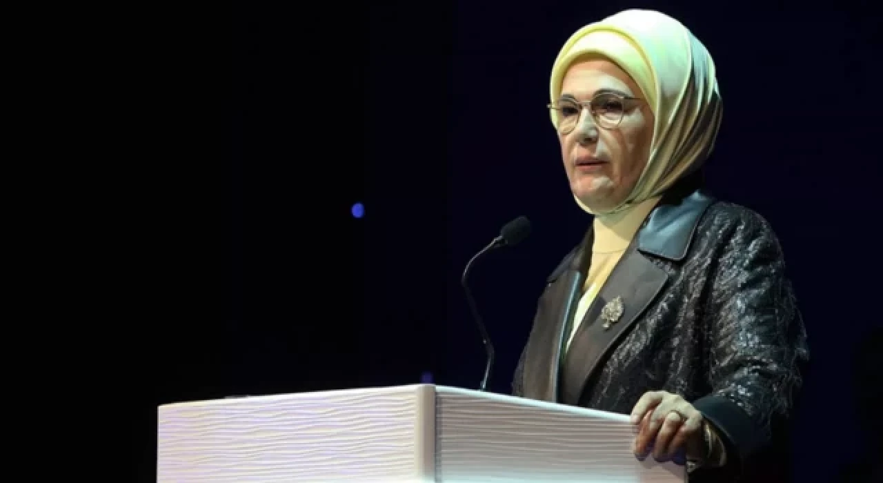 Emine Erdoğan: Türkiye'de sağlığın korumasına çok önem veriyorum