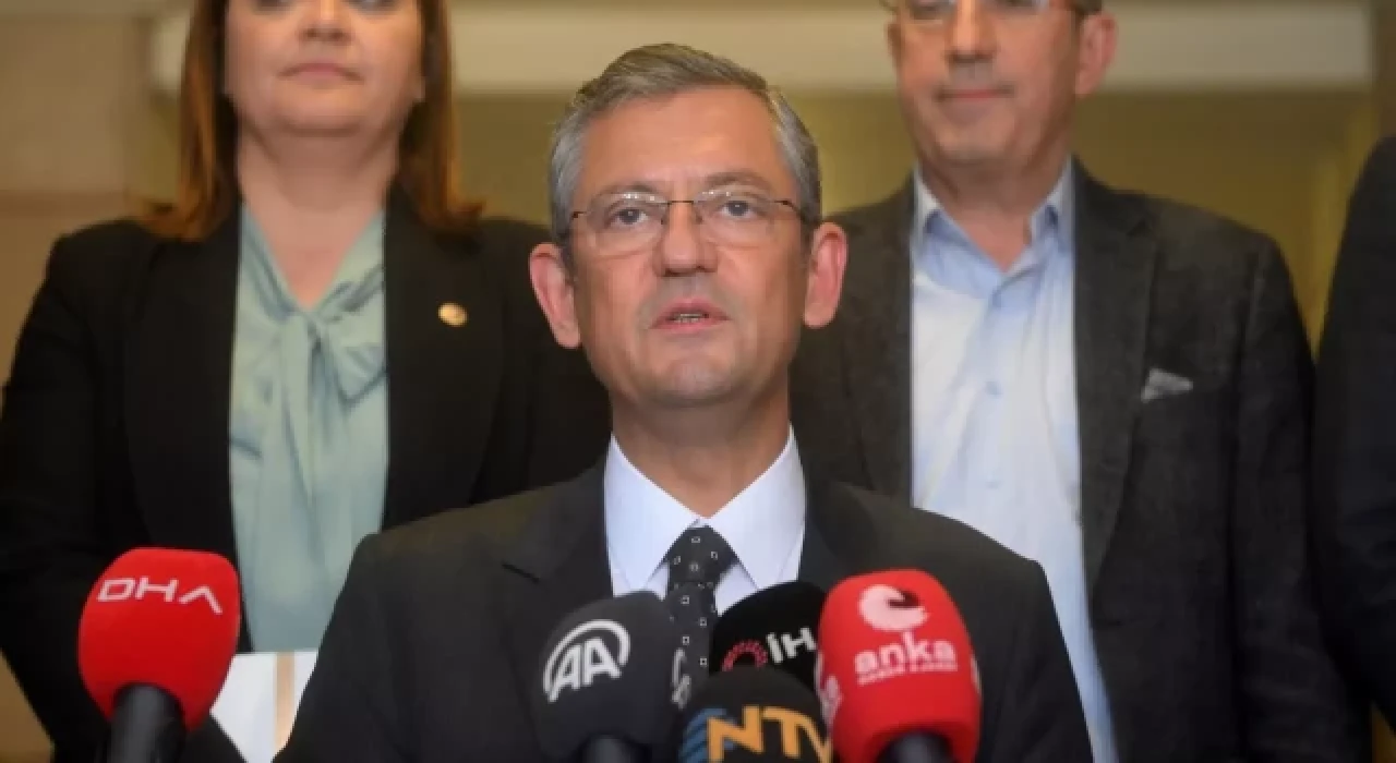 Özgür Özel'den 'İmamoğlu' yorumu: Kararı hepimizi memnun etti