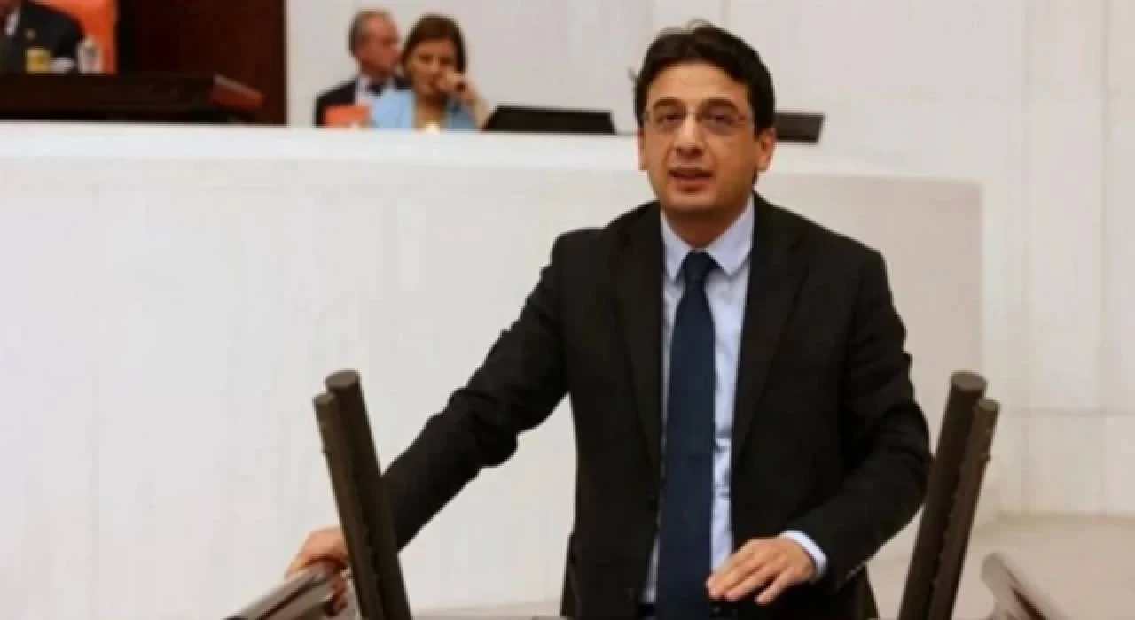 CHP’li Emre’den Türk vatandaşlığına kabul edilenler Resmi Gazete’de yayımlansın önerisi