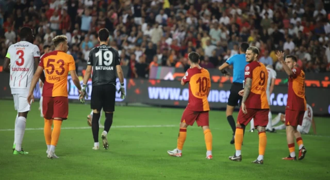 Galatasaray'ın Şampiyonlar Ligi kadrosu belli oldu