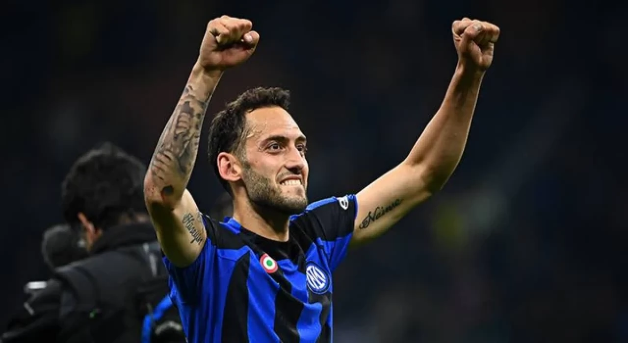 İtalyanlardan Hakan Çalhanoğlu'na övgü: Her şeyin merkezinde o var