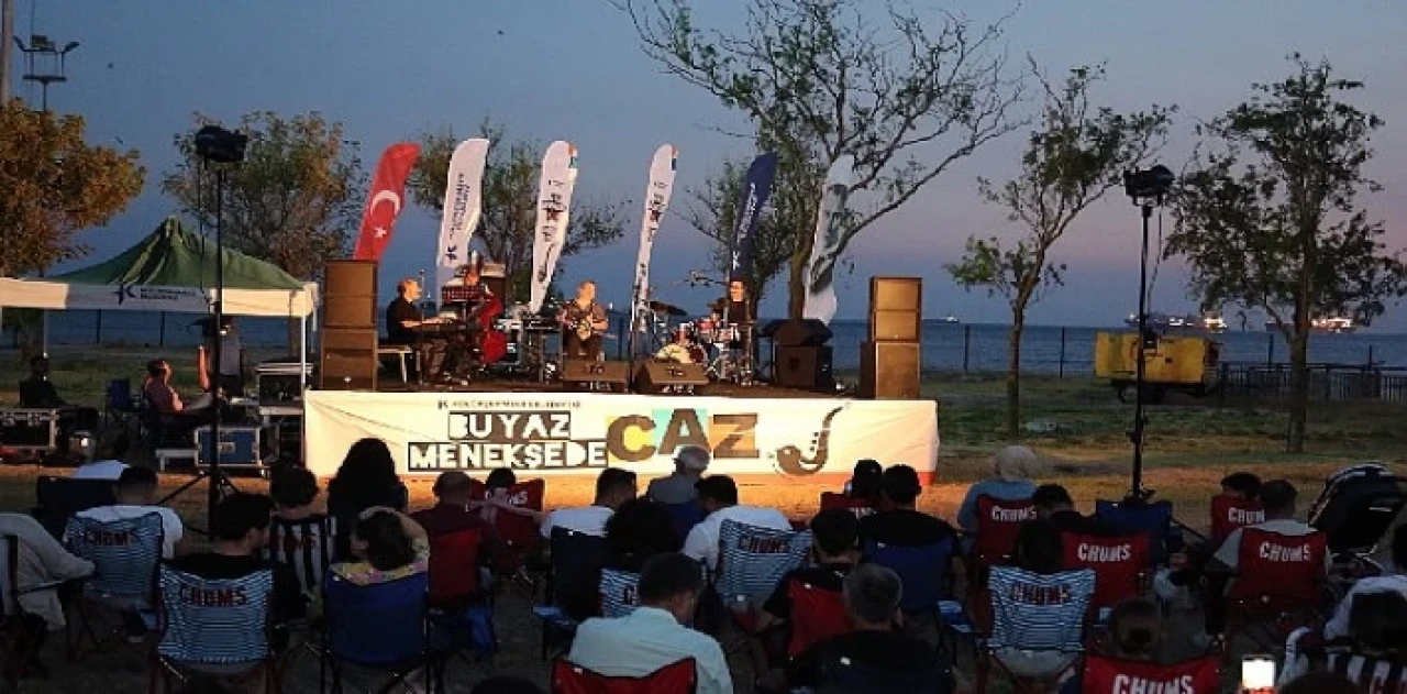 Küçükçekmece’deki Parklarda Sanat var  Etkinlikleri 'Kolektif İstanbul’ ile Final Yaptı