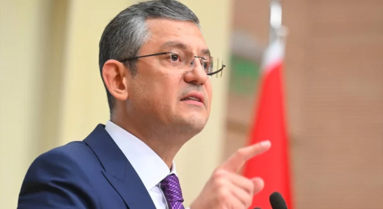 Özgür Özel: Sokağa rağmen değişime direnmenin siyaseten ağır bir maliyeti var