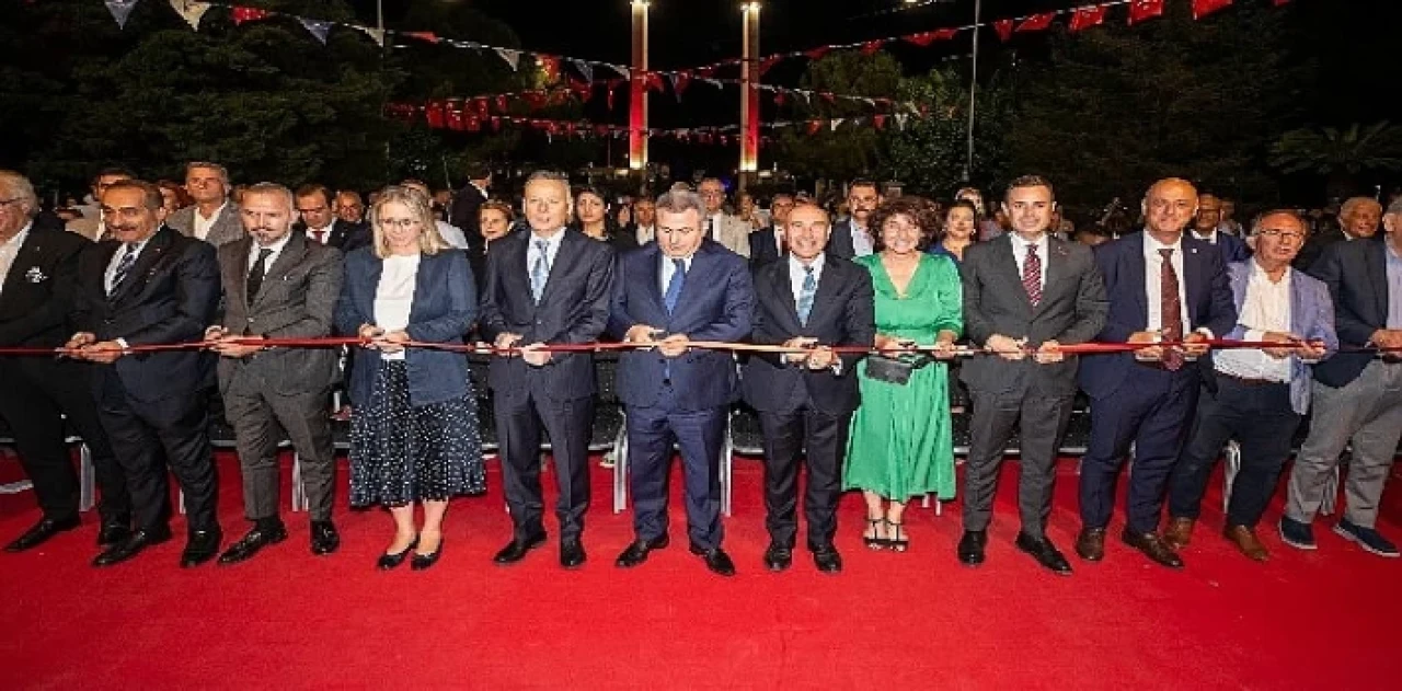 Soyer İEF’den gençlere seslendi: “Hiçbir yere gitmenize razı değiliz”