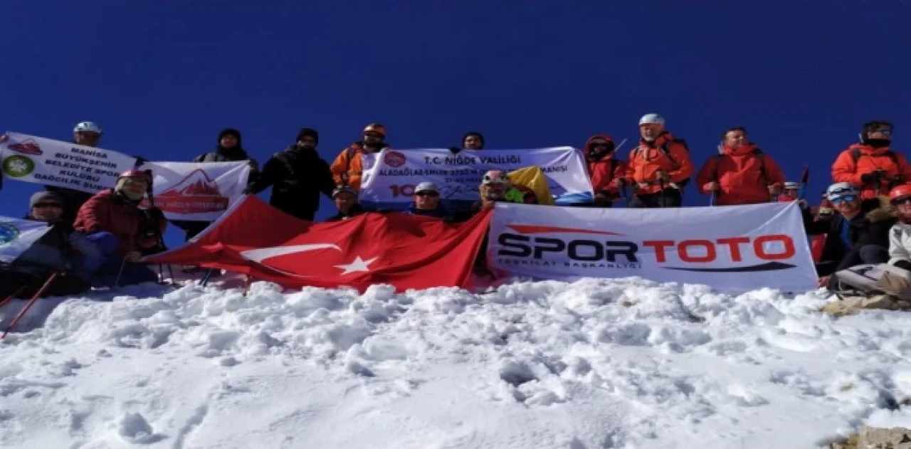 100 sporcu Emler Zirvesi’nde