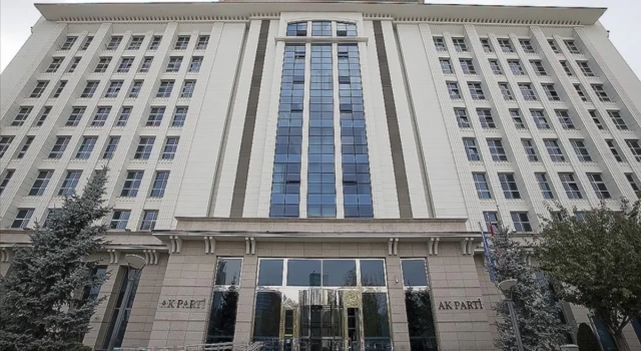 AK Parti'de genel merkez kurullarının başkanları belli oldu