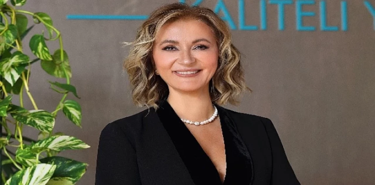 Aynada Görünen 'Sen’ ile Barışık Olmak