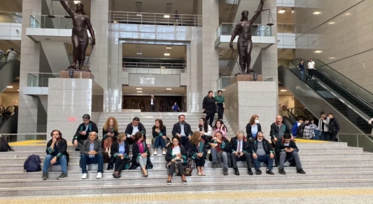 Can Atalay için meslektaşlarından adliyede oturma eylemi