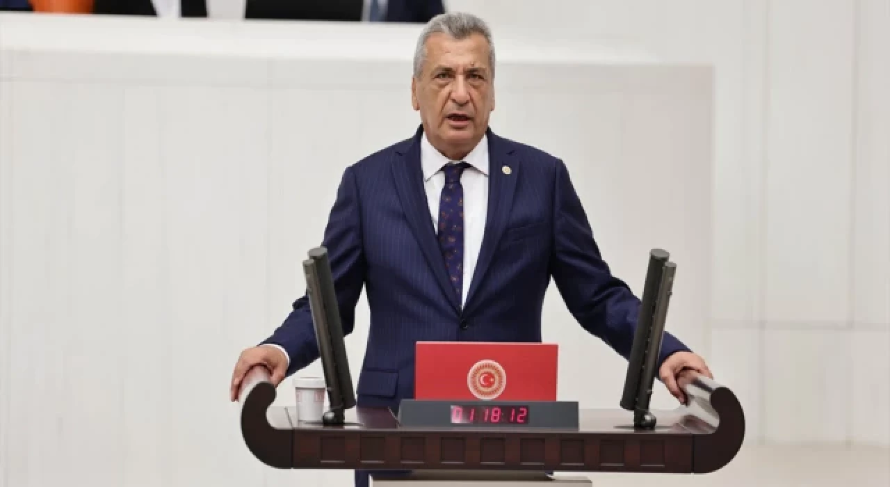 CHP'li Öztürkmen’den öğrencilerin barınma sorunu için kanun teklifi