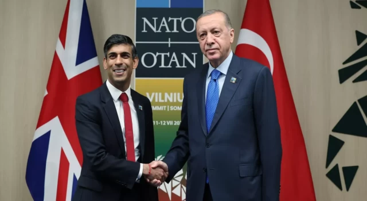 Cumhurbaşkanı Erdoğan, İngiltere Başbakanı Sunak ile telefonda görüştü