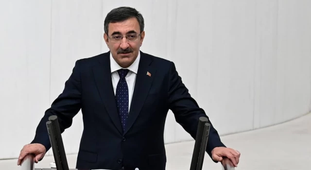 Cumhurbaşkanı Yardımcısı Yılmaz: Cari işlemler açığını sorun olmaktan çıkarmak istiyoruz