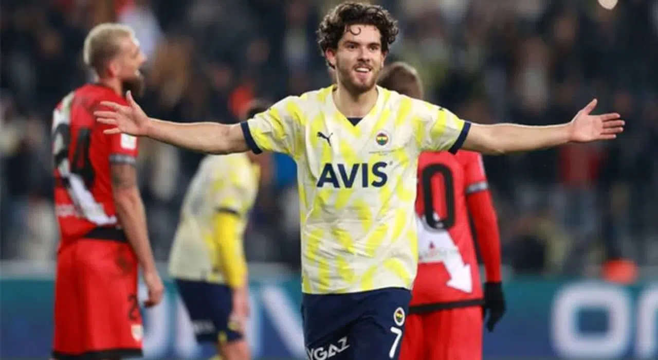 Fenerbahçe Ferdi Kadıoğlu'nun bonservisini belirledi