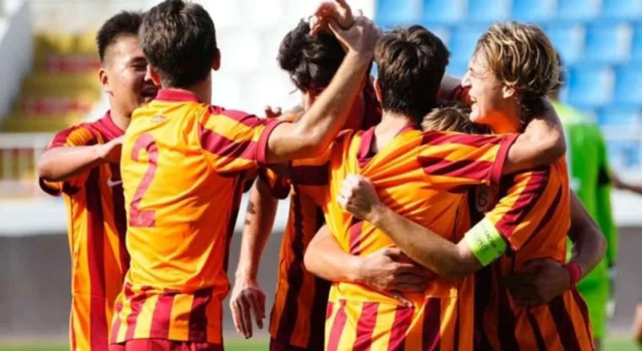 Galatasaray U19, Bayern Münih U19'u devirdi!