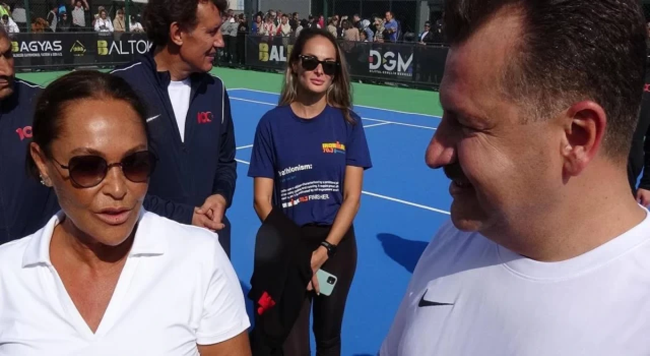 Hülya Avşar'dan belediye başkanlığı açıklaması