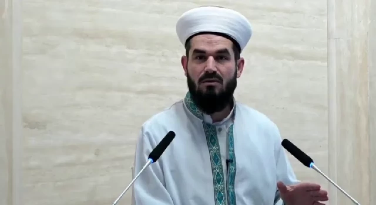 İsmailağa Cemaati'nden depremde ölenlerin koktuğunu söyleyen İmam Seyfullah Akyiğit’e destek