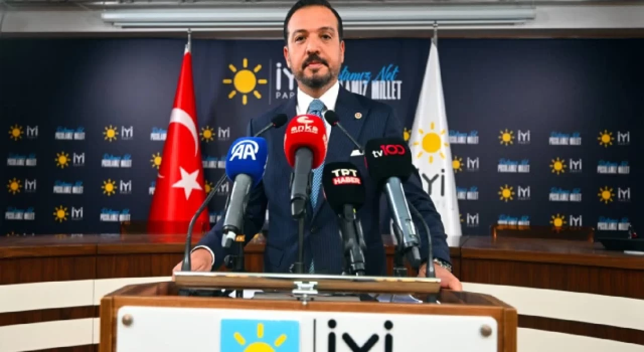İYİ Parti Sözcüsü Zorlu: Yeni anayasa, yerel seçimlerden sonra gündeme getirilmeli