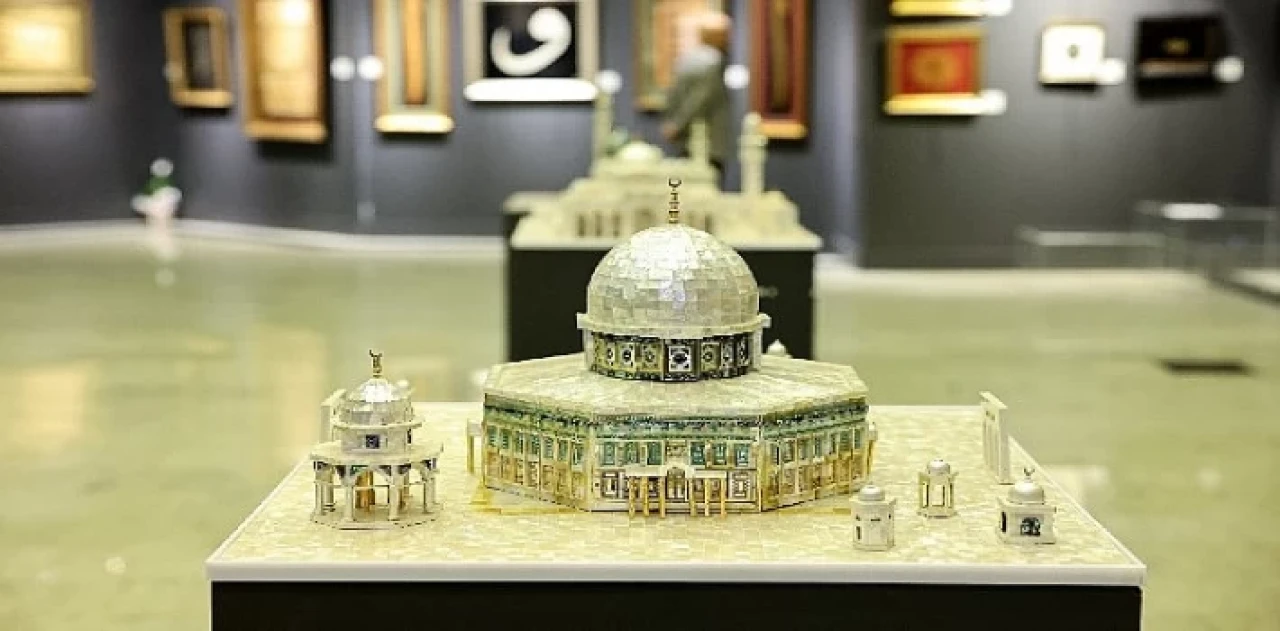 Kuveyt Türk’ten 'Gelenekten Gelenler’ sedef-metal-ahşap naht oygu sergisi